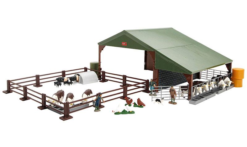 Britains farm building set with accessories