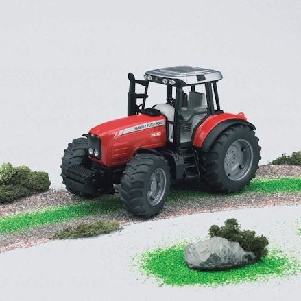 Bruder 02040 Massey Ferguson 7480 Tractor, Forwards