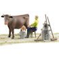 Bruder Farming Milking Set, diorama