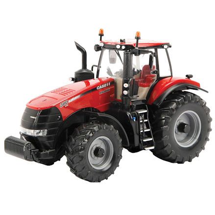 Case IH 1:32 scale tractors